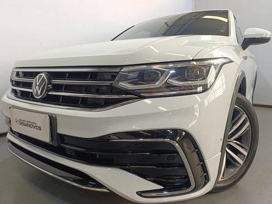VOLKSWAGEN TIGUAN 2.0 300 TSI GASOLINA ALLSPACE R-LINE AUTOMÁTICO VOLKSWAGEN TIGUAN 2.0 300 TSI GASOLINA ALLSPACE R-LINE AUTOMÁTICO